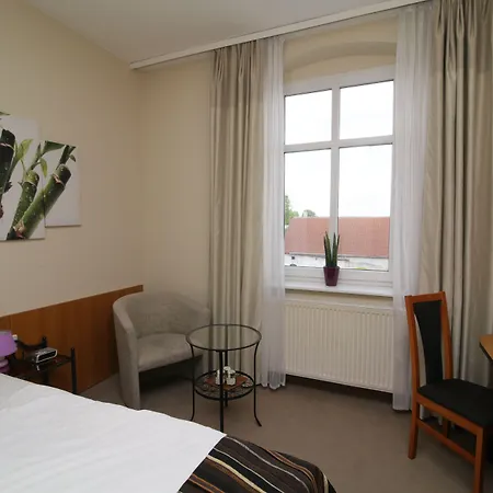 Gut Stadt 3*