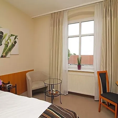 Gut Stadt Отель 3*