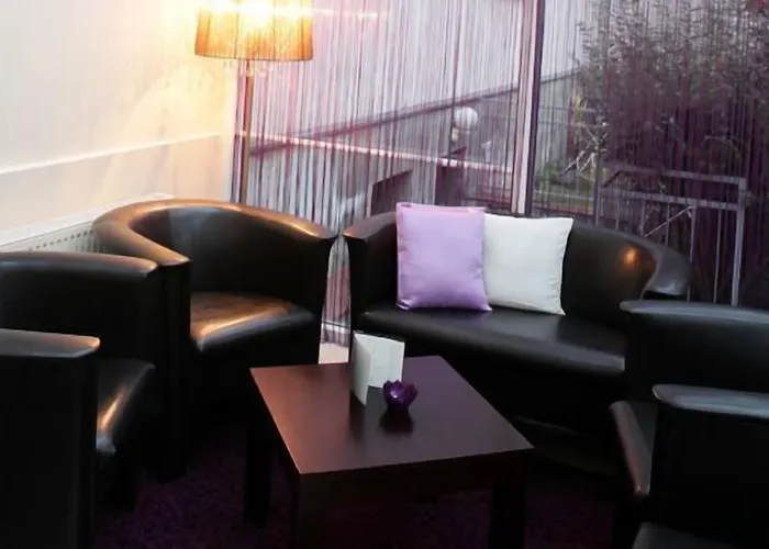 Gut Stadt فندق 3*